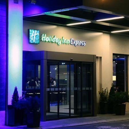 Holiday Inn Express Istanbul-Ora Exterior photo