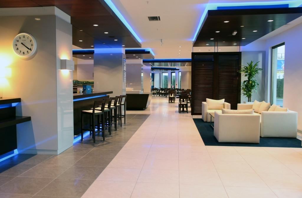 Holiday Inn Express Istanbul-Ora Interior photo