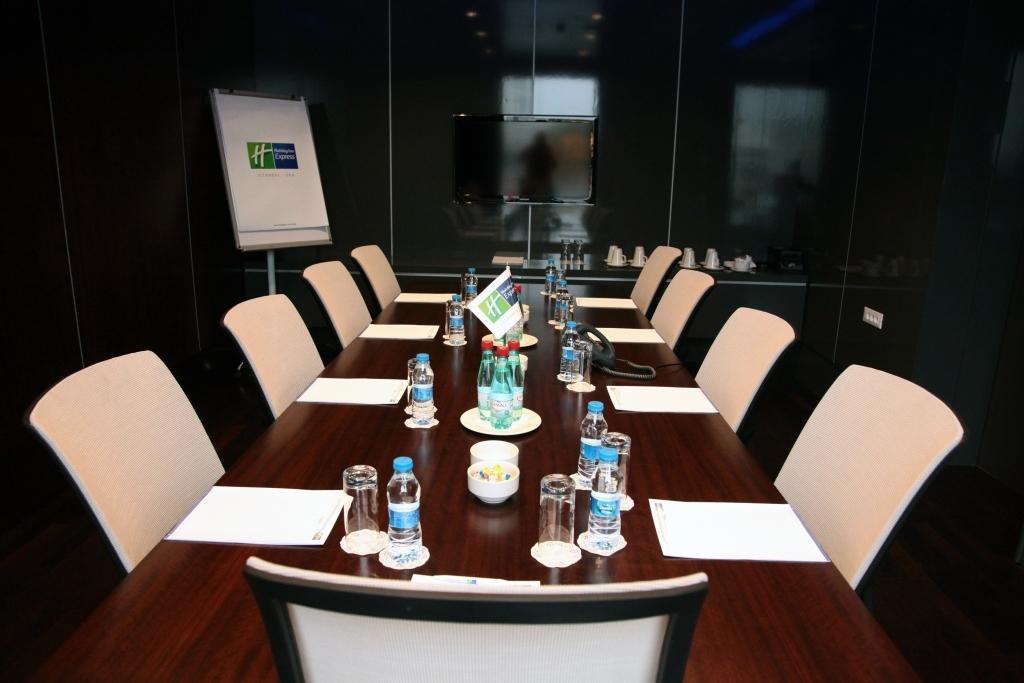 Holiday Inn Express Istanbul-Ora Facilities photo